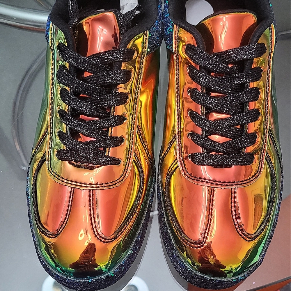Iridescent holographic green gold glitter sneakers by Liliana, NIB, size 7